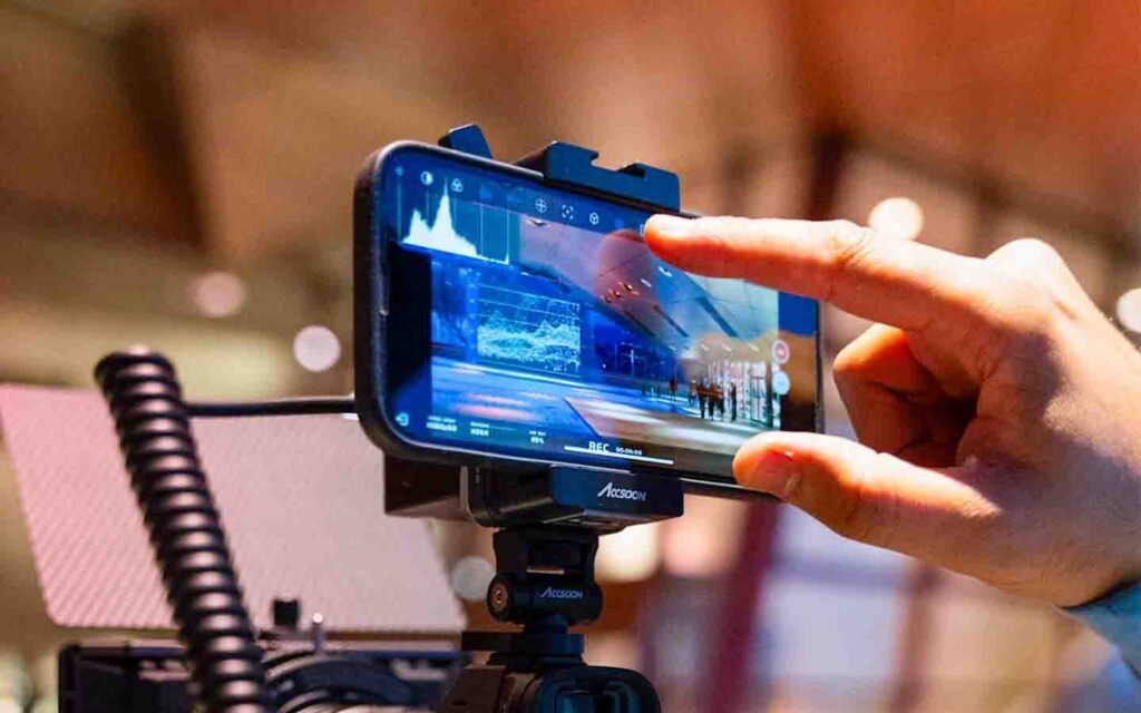 Filming with a mobile phone